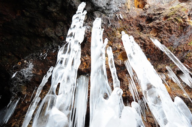 Noboribetsu Onsen - Noboribetsu Onsen Travel Guide | Best Hot Springs in Hokkaido Noboribetsu Onsen Majestic winter icicles formed in the volcanic landscapes of Hokkaido