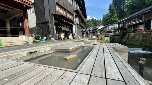 Ginzan Onsen - Ginzan Onsen: A Timeless Hot Spring Retreat in Yamagata 24919281_s