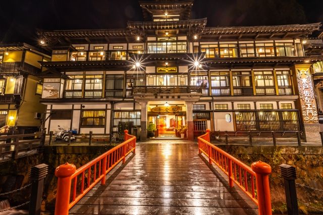 Ginzan Onsen - Ginzan Onsen: A Timeless Hot Spring Retreat in Yamagata Ginzan Onsen - Ginzan Onsen: A Timeless Hot Spring Retreat in Yamagata