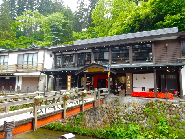 Ginzan Onsen - Ginzan Onsen: A Timeless Hot Spring Retreat in Yamagata 29997932_s